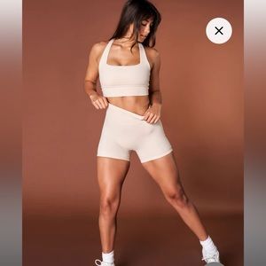 Buffbunny Legacy Short 4”